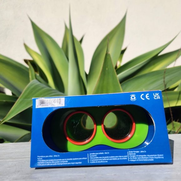 NEW BINOCULARS SAFARI CAMPING EXPLORER EDUCATIONAL INSIGHTS STEM SCIENCE TOY - Picture 6 of 12